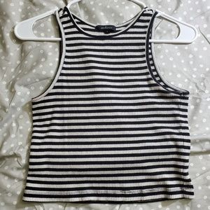 Tank top crop tee